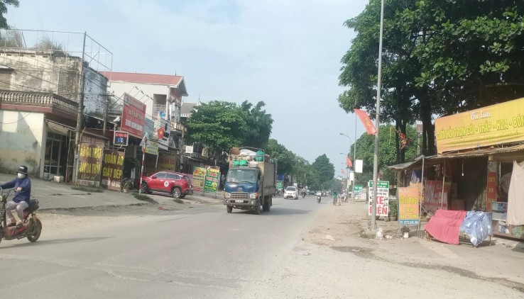 Cc Bán đất tặng nhà 2 tầng, 44m2, 1.x tỷ, tk1, ô góc, ô tô tránh, tại Đông Sơn Chương Mỹ Hà Nội