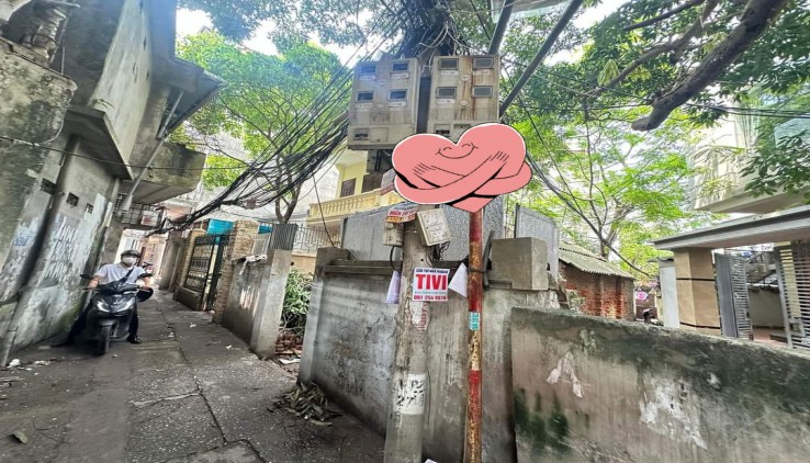 Bán Nhà Cấp 4 Ba Đình - Đội Cấn DT 41m -MT 3.8m  - Ngõ 3 Gác tránh - Giá 4.6 Tỷ