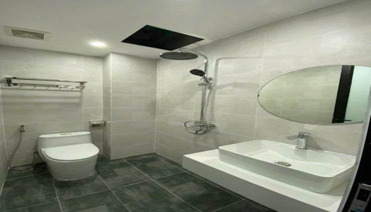 Cc gửi bán 50.68m2, mt 4.2m, đất tặng nhà 3 tầng, tk1, đất đấu giá An Thắng, Biên Giang, Hà Đông, ô tô vào, có thể kd văn phòng, spa, đầu tư cho thuê.
