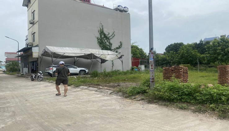 67.8m2, 2.x tỷ (x tý hon), Ngọc Hòa, tk6, Chương Mỹ, gần ngay quốc lộ 6, mặt kinh doanh các mặt hàng.