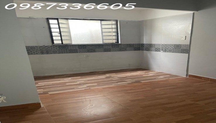 BÁN NHÀ 50M2 GIÁ SIÊU RẺ 2,45TỶ .MẶT TIỀN ĐƯỜNG NAM HÒA  MK THỦ ĐỨC
