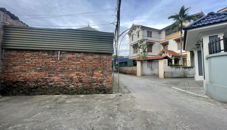 45m2, 1.x tỷ,đât Trung tâm Chúc Lý, Ngọc Hoà, tk3 , Chương Mỹ, tk1, ô tô đỗ cửa. Giá đầu tư 1.x tỷ.