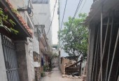 Bán nhà gần chợ Ô Cách, Việt Hưng, vị trí trung tâm tiện ích xây mới 30mx 5t, 3 tỷ 9