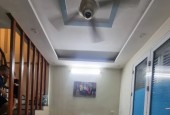 Bán Nhà Cực Hiếm Tại Phố Quan Nhân, Thanh Xuân, Diện Tích 40m2, 5 Tầng Chắc Chắn, Gía Chỉ Nhỉnh 6 Tỷ.