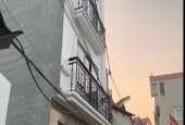 Bán gấp canh nhà 5 tầng, Tây Tựu, Bắc Từ Liêm, 10m ra mặt phố, trước nhà là cấp 1,2, mầm non. Ngay gần chợ, ĐH công nghiệp. Giao thông vô cùng thuận