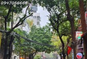 Bán nhà phố Vương Thừa Vũ, 3 mặt ngõ, vị trí tuyệt đẹp,102m, giá 22 tỷ..