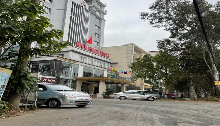 BÁN 285M2 ĐẤT NGHĨA LẠI. XÃ UY NỖ. HUYỆN ĐÔNG ANH. HÀ NÔI. 

- Mảnh đất có vị trí đẹp, phía sau Khách sạn Minh Cường, ngõ thông ra đường Đào Duy