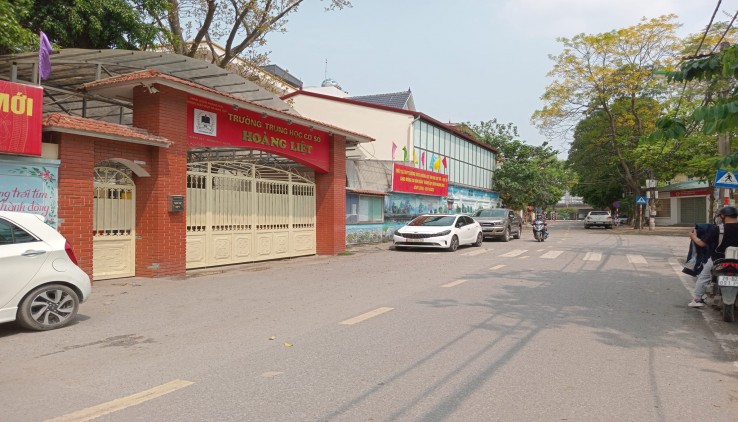 Siêu Phẩm View Hồ Linh Đàm, Phố Hoàng Liệt 78m x 4T. Giá 6.7 tỷ.