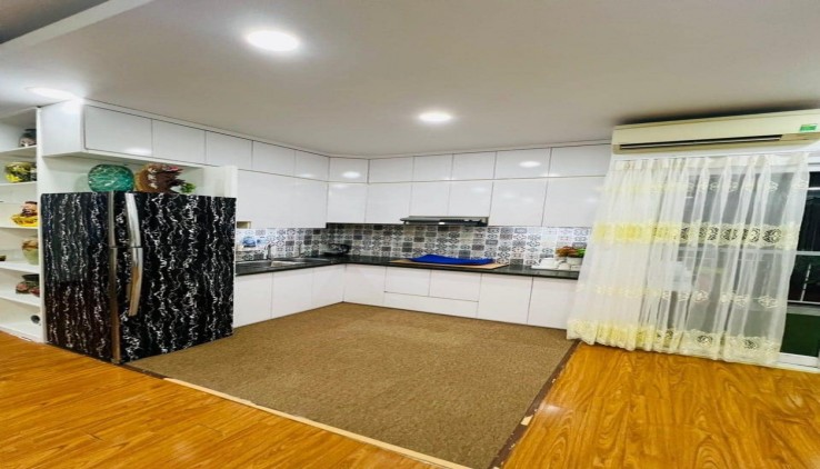 Tòa Cenland ( 137 Nguyễn Ngọc Vũ )