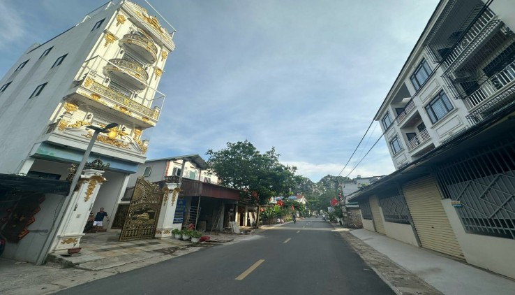 Cc gửi bán 56.9m2 ; mt=mh= 4.5m, 2.x tỷ, Phụng Châu huyện Chương Mỹ Hà Nội, ô tô tránh, kinh doanh