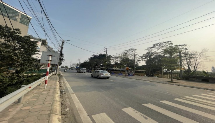 Cc gửi bán lô đất 54m2, full thổ cư, mặt đường kinh doanh tại Ngọc Hòa - Chương Mỹ, HN.