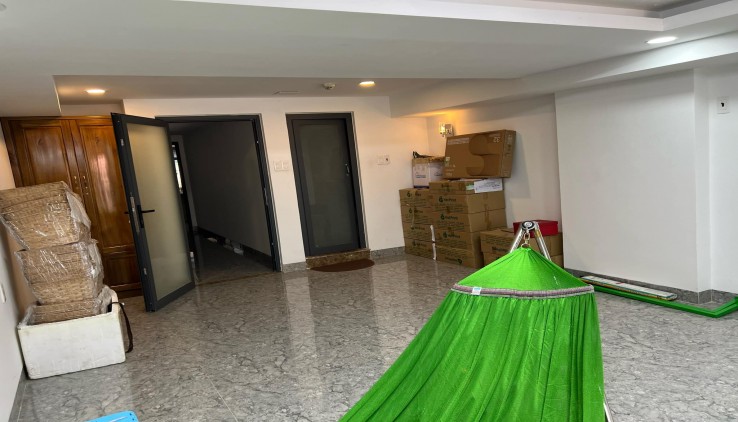 HOT HOT!! Bán Shophouse rẻ hơn gấp 15 giá thị trường
Chính chủ cần bán gấp căn CT1 Tầng trệt VCN Phước Hải, mặt tiền đường Tố Hữu, Nha Trang - Cơ