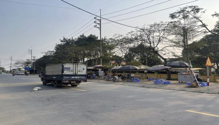 Cc gửi bán lô đất 54m2, full thổ cư, mặt đường kinh doanh tại Ngọc Hòa - Chương Mỹ, HN.