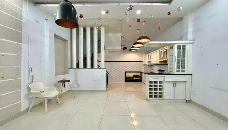 _____  Siêu Phẩm Trần Quang Diệu Quận 3 _____