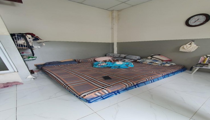 Bán gấp nhà đường Tân Hòa Đông, Bình Tân, 20m2, 2 tầng, hẻm rộng thoáng, chỉ hơn 1tỷ