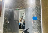 Bán nhà Dương Văn Bé 30 m2 / 6 Tầng / mặt tiền 3.5 m / giá 6.5 tỷ Hai Bà Trưng