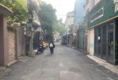 Bán nhà hẻm xe hơi thông 4 đường ngang 5m đường  Hoà Hảo quận 10– giá dưới 9,5 tỷ  - dt 60m2