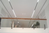 Bán nhà ngang 5m- chủ xây tâm huyết - hẻm xe tải đường Lạc Long Quân  q11 –– giá 10, 9 tỷ - dt 65m2