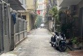 Bán Nhà Nguyễn Khánh Toàn, Nguyễn Văn Huyên,DT35m2, 4T. MT4m Giá Nhỉnh 8 tỷ