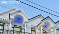 cần tiền Bán nhà tân bình 2 tầng sổ riêng thổ cư