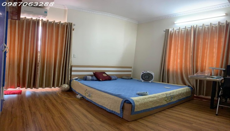 Bán chung cư đường Trần Thái Tông, Cầu Giấy 0987,063.288 S 159m2 & 109m2 3 ngủ 2 wc về ở luôn