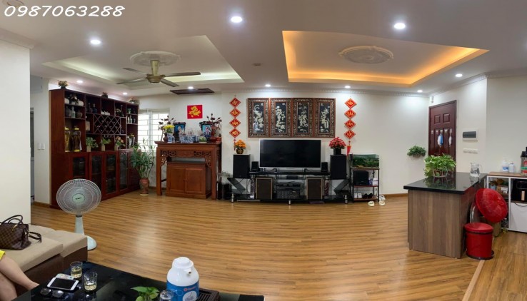 Bán chung cư đường Trần Thái Tông, Cầu Giấy 0987,063.288 S 159m2 & 109m2 3 ngủ 2 wc về ở luôn