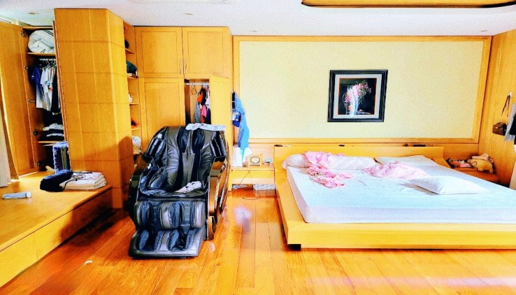 Biệt Thự Siêu Vip Quận Hoàng Mai, Lô Góc phố Nguyễn Đức Cảnh 140m x 4T x Mt 22m. Giá 28 Tỷ.