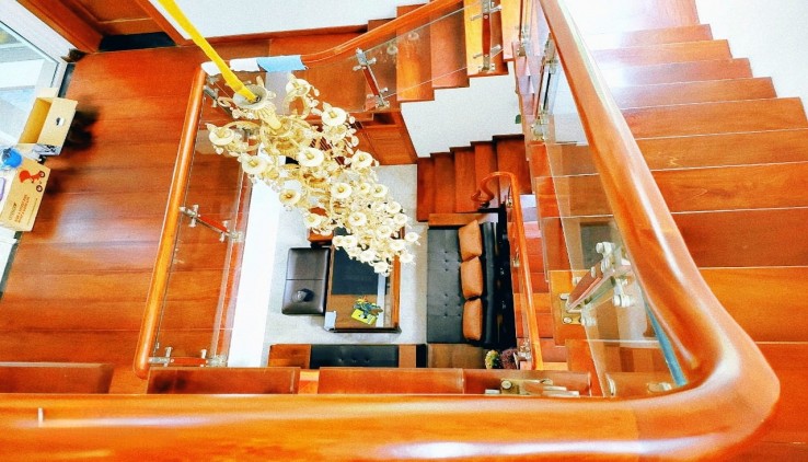 Biệt Thự Siêu Vip Quận Hoàng Mai, Lô Góc phố Nguyễn Đức Cảnh 140m x 4T x Mt 22m. Giá 28 Tỷ.