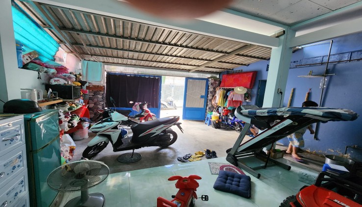 Bán nhà mặt tiền hoạt động Xã bà Điểm, xây trụ sở ngân hàng tuyệt đẹp