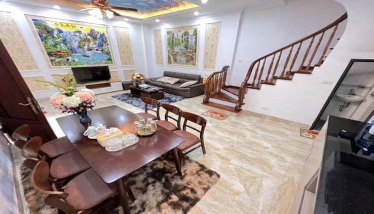 Mặt phố Cầu Đơ Hà Đông, Sát metro, Kinh Doanh, 37m2, 5T,  giá 7,35 tỷ