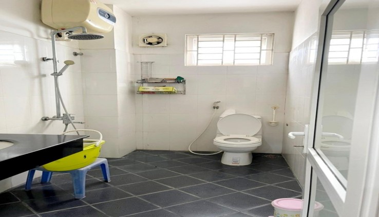 BÁN BIỆT THỰ MẶT PHỐ ĐÔNG QUAN CẦU GIẤY 130m 5T 10m MẶT TIỀN RỘNG, LÔ GÓC 3 THOÁNG, Ở VÀ KINH DOANH