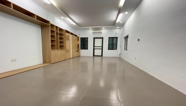 Bán Nhà Vị Trí Đẹp Tại Xã Đàn - Gần Phố - Thẳng Ngõ - An Sinh - Sổ Đỏ Chính Chủ - Giao Dịch Ngay