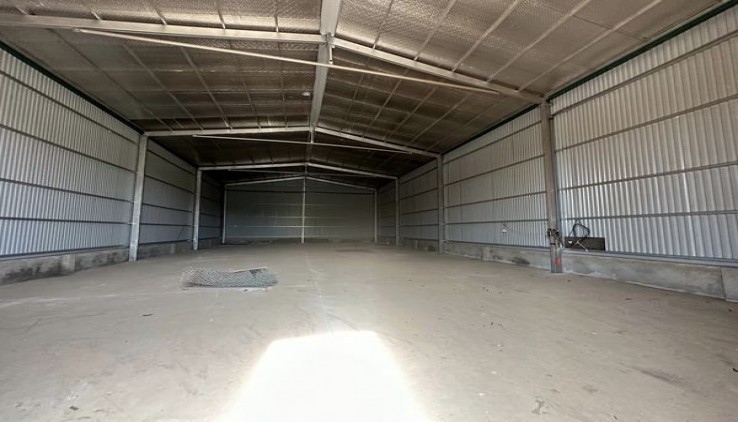 Bán 300m kho Xưởng, xe cont vào  ngay trung tâm thường Tín, mặt tiền rộng giá chỉ 9 tỷ