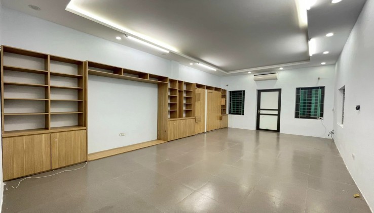 Bán Nhà Vị Trí Đẹp Tại Xã Đàn - Gần Phố - Thẳng Ngõ - An Sinh - Sổ Đỏ Chính Chủ - Giao Dịch Ngay
