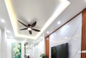 Bán Nhà Lĩnh Nam 34,5m2 x 4 Tầng,4 Ngủ,đủ công năng, nhà đẹp ở luôn, ngõ trước nhà 3m thoáng sáng giá 3,7 tỷ,SDCC