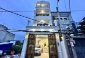 Siêu Phẩm Tân Cổ Điển Có Thang Máy - Lô Nhì Đường Đào Tông Nguyên - 5m x 22m Full Nội Thất - Cao Cấp - Cách Phú Mỹ Hưng 5 Phút .