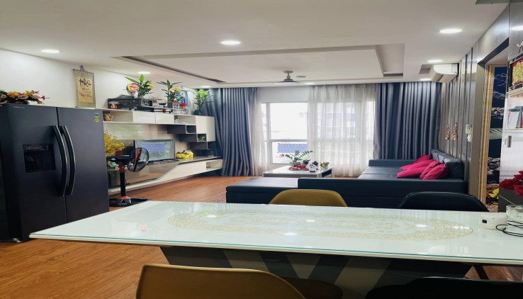 Bán gấp căn hộ Ruby 98m2 3PN khu Celadon City - Tân Phú view nội khu, giá 3.47 tỷ