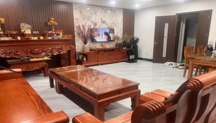 Pháo Đài Láng 33/55T3 7T 11MT

GIÁ 16.9 tỷ Đống Đa 

PHÂN LÔ - VỈA HÈ - LÔ GÓC - Ô TÔ LƯỢN VÒNG QUANH - 7 TẦNG THANG MÁY - NHÀ MỚI - KINH DOANH