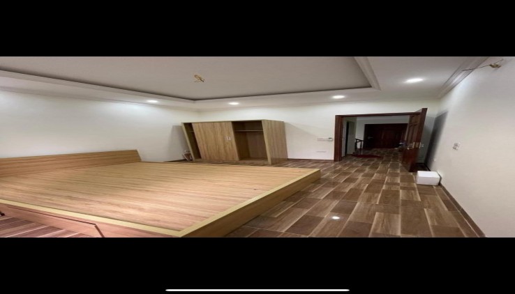 Trung tâm mua sắm sầm uất Hồ Tùng Mậu, Mai Dịch, Cầu Giấy Dt40m2X5TX3.4mt giá nhỉnh 8 tỷ