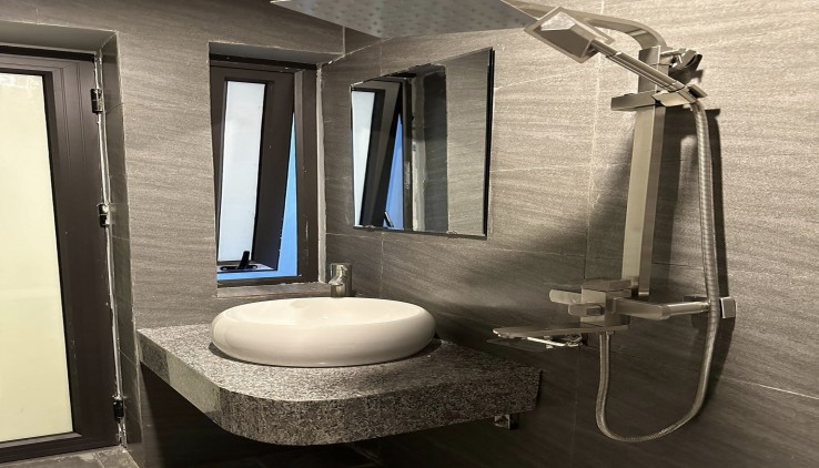 Xuân Diệu ( 2 căn A,B ) 40/45 8 5.2 12,9 tỷ Tây Hồ 
