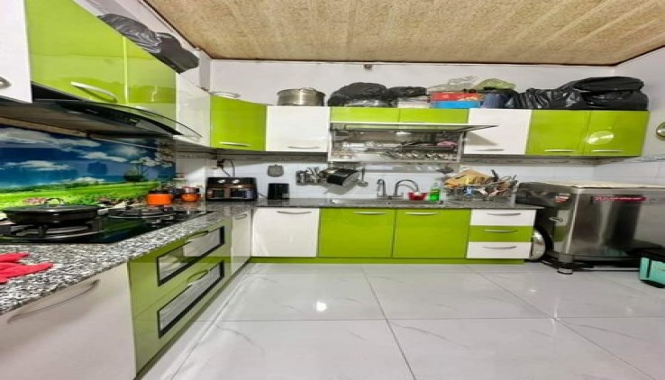Cư xá Phú Bình Lạc Long Quân Phường 5 Quận 11.