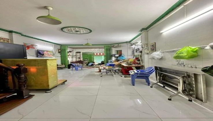 Cư xá Phú Bình Lạc Long Quân Phường 5 Quận 11.