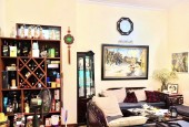 Bán nhà Lạc Trung, 44m2, 4 tầng, mặt tiền 4m, giá 14.5 tỷ, ô tô tránh, Kinh doanh đỉnh