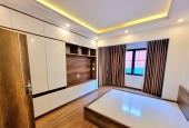 Bán Nhà Tập Thể Bộ Xây dựng Minh Khai - 80m² - 2.4 Tỷ - Tầng 1, OTO