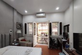 Bán nhà Thanh Nhàn, 30m2, 5 tầng, mặt tiền 4.3m, 7.7 tỉ, ô tô vào nhà, kinh doanh