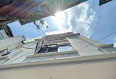 (LÔ GÓC) Bán nhà ngõ 43 Trung Kính 40x5T 4PN MT 5m mới đẹp 3 thoáng Cầu Giấy