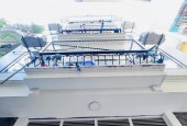 BÁN NHÀ HOÀNG QUỐC VIỆT_LÔ GÓC 3 THOÁNG_GẦN PHỐ_NGÕ TO_FULL NỘI THẤT