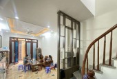 Bán nhà Ái Mộ - 70m2 - 4T - 10,2 tỷ - nhà đẹp, ô tô đỗ cửa, có thể lắp thang máy