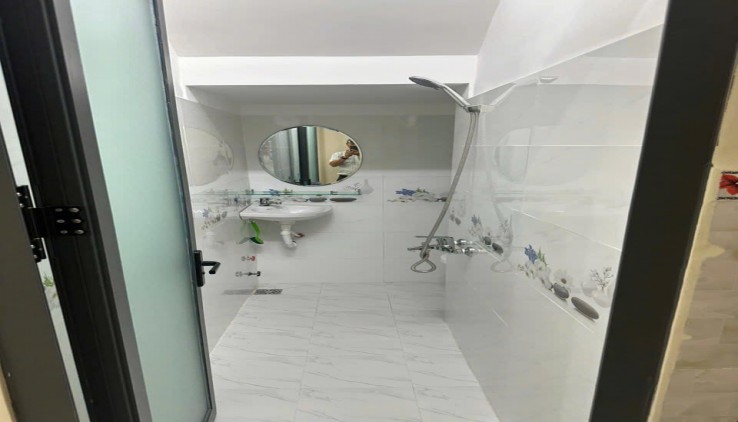 BÁN NHÀ 3 TẦNG MẶT TIỀN ĐƯỜNG TÂN TRÀO, VĨNH NGUYÊN, NHA TRANG - VỊ TRÍ ĐẮC ĐỊA, GIÁ TỐT 4.95 TỶ! 