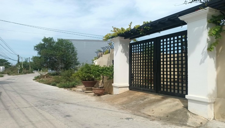 Bán lô đất Vĩnh Trung, Nha Trang. Giá bán 1.7 tỷ
✅️ Vị trí: Vĩnh Trung, Nha Trang. Đường oto hiện trạng 6m - 8m